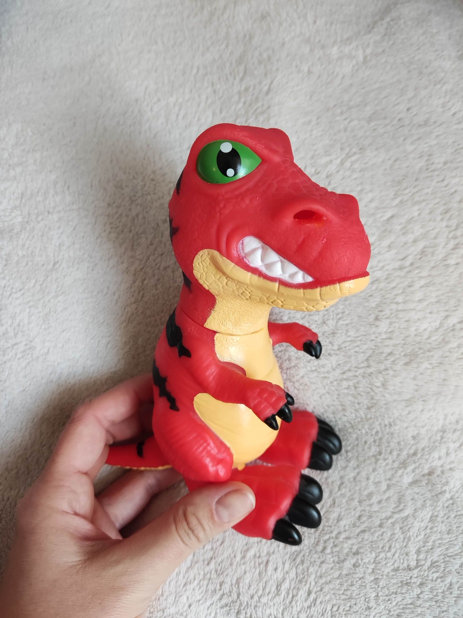 Іграшка  сопливий динозавр simba T-Rotz, б/у