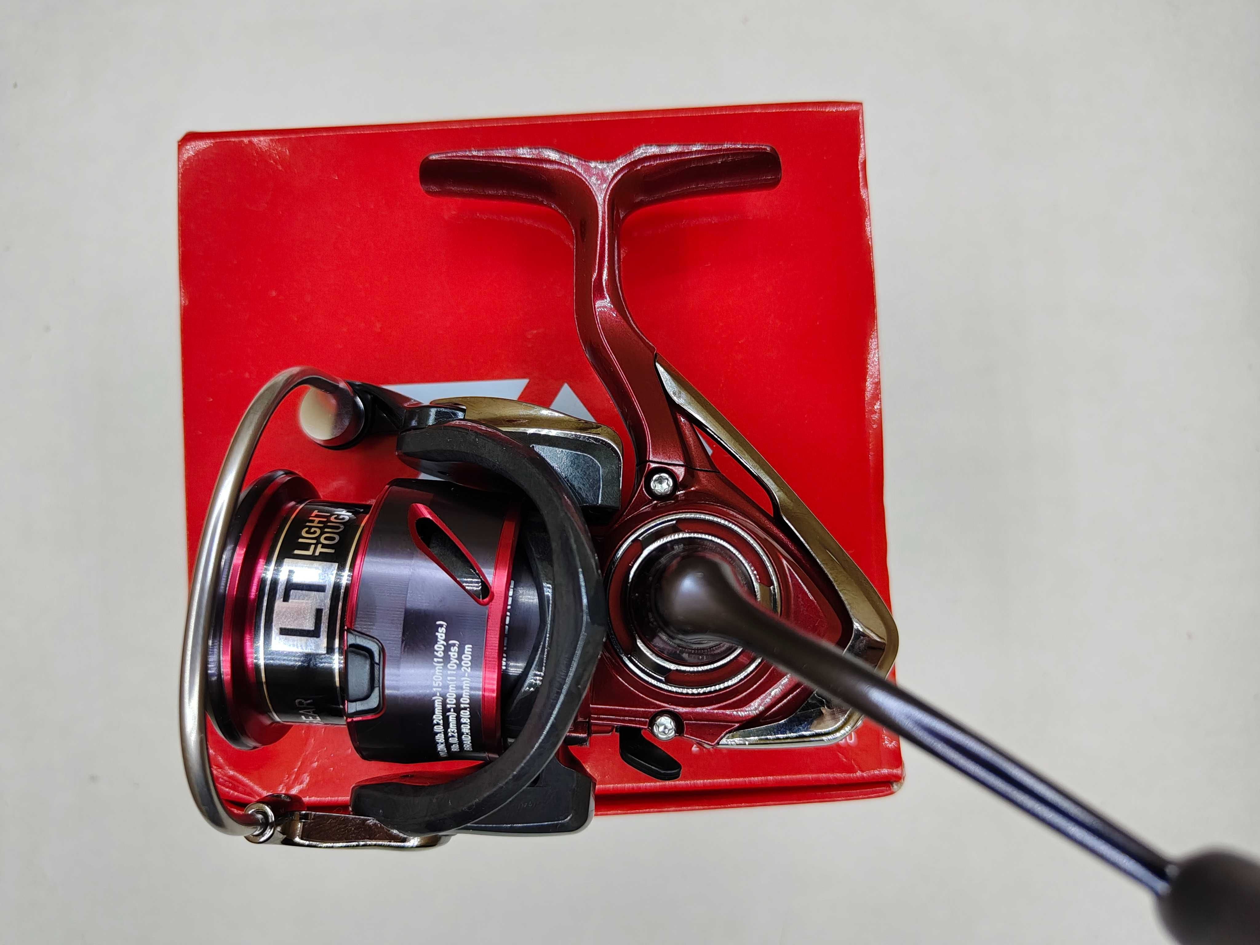 Daiwa 21 Fuego CS LT 2500 3000-C розборний кноб Котушка спінінгова