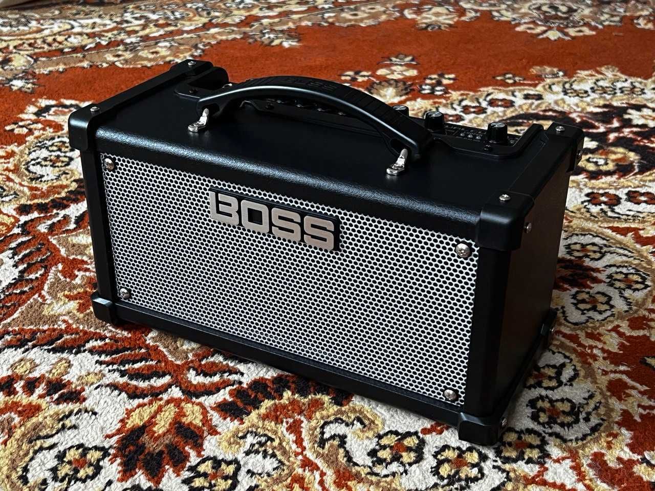 Гітарний комбік Boss Dual Cube LX