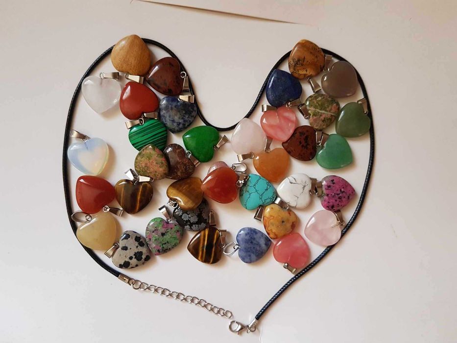 Zawieszka naszyjnik wisiorek kamień