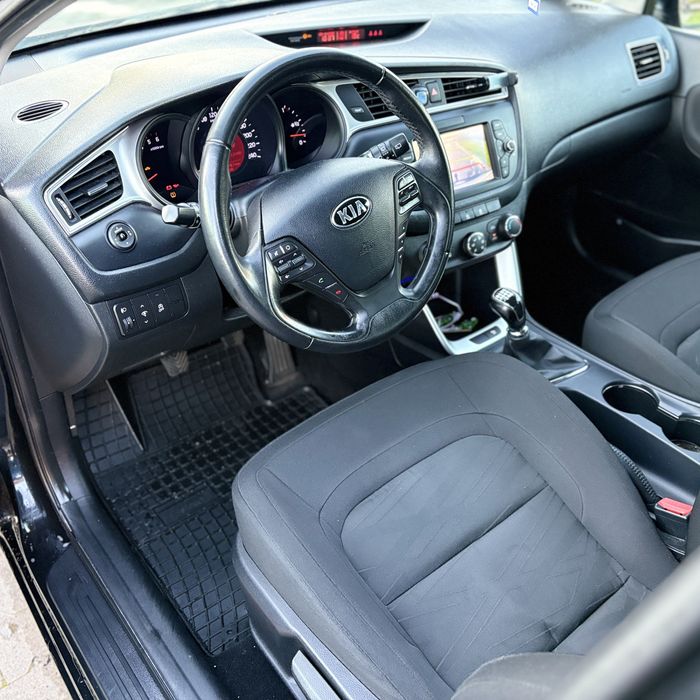 Kia Ceed 1.6 Crdi 110 KM