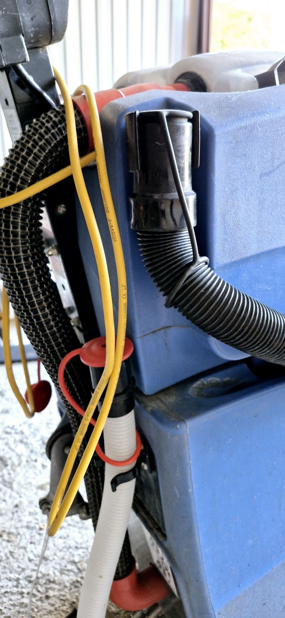 Maszyna czyszcząca do podłóg Numatic TT 40B45