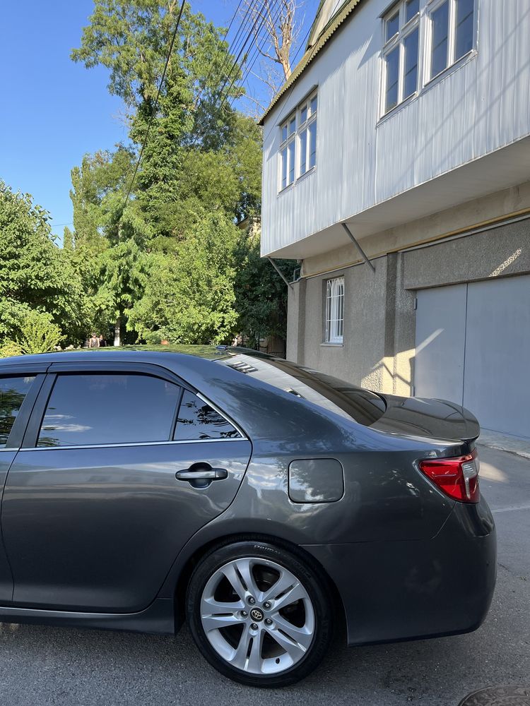 Продам Toyota Camry (usa)