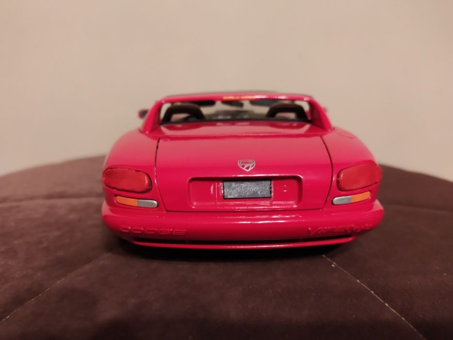 Dodge Viper RT/10 1:18 czerwony