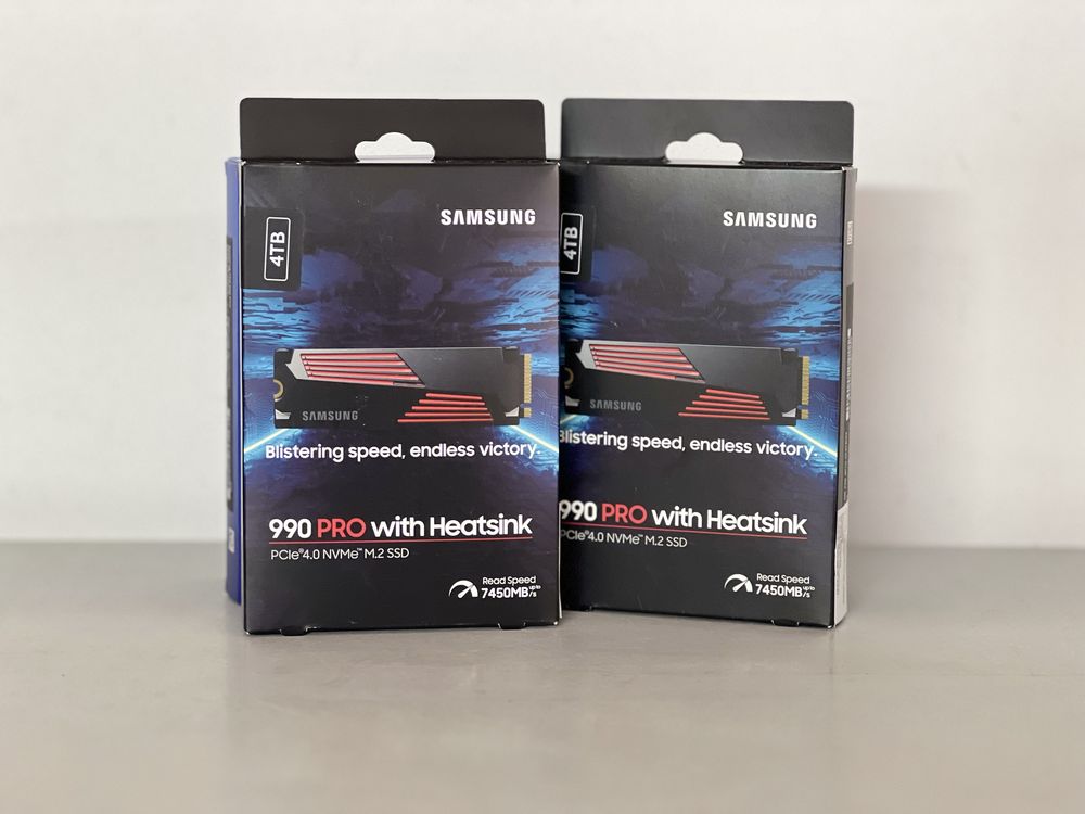 SSD накопичувач Samsung 990 PRO with Heatsink 4 TB (MZ-V9P4T0CW)