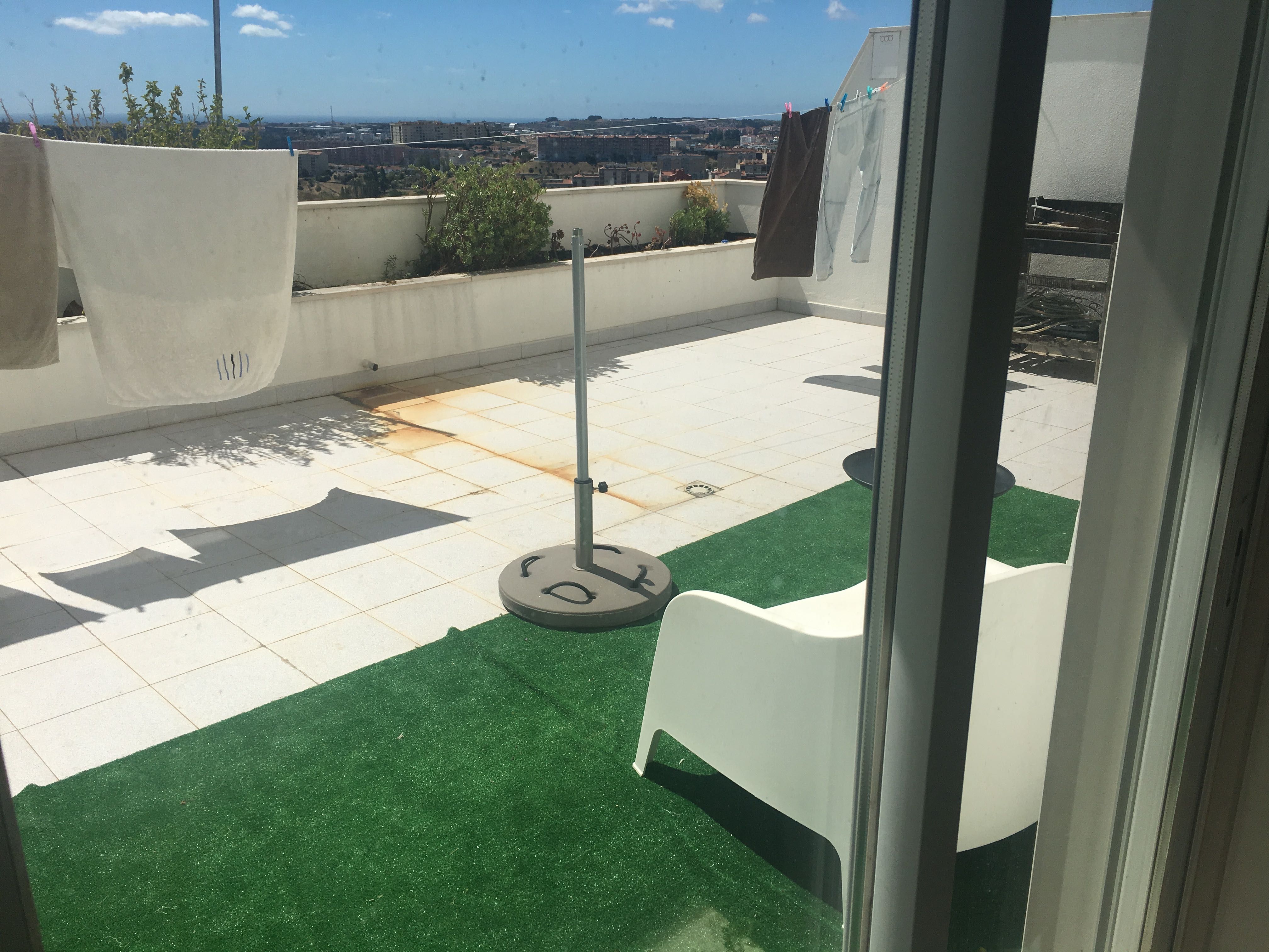 Arrendo T2, com box