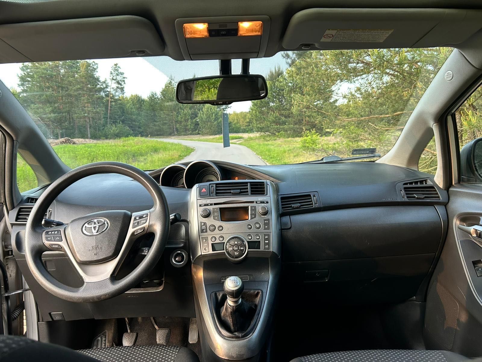Toyota Verso 2.0 D-4D 2010r. panorama,7osób