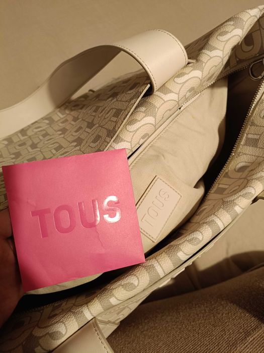 MALA TOUS com certificado de garantia e autenticidade