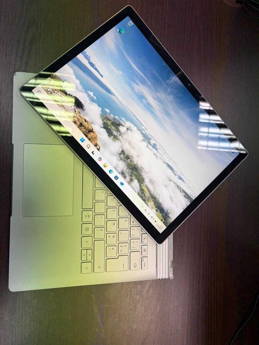 Laptop 2w1 15" Microsoft Surface Book 3 i7 GTX 16GB 256SSD Klasa A
