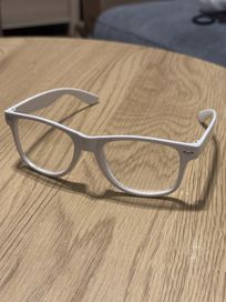 Białe okulary - zerówki