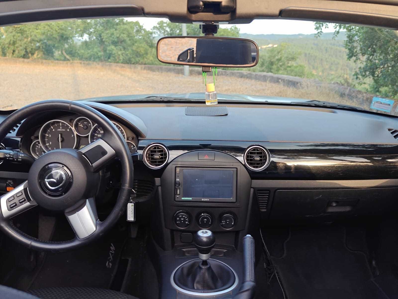 Mazda MX-5 2006 cinzento