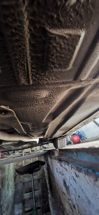 Мерседес 210.    2.2 д