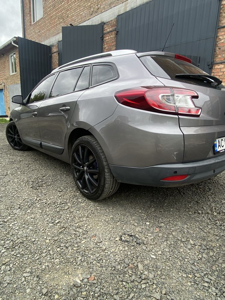 Рено Меган 3 2012р 1.5 dci