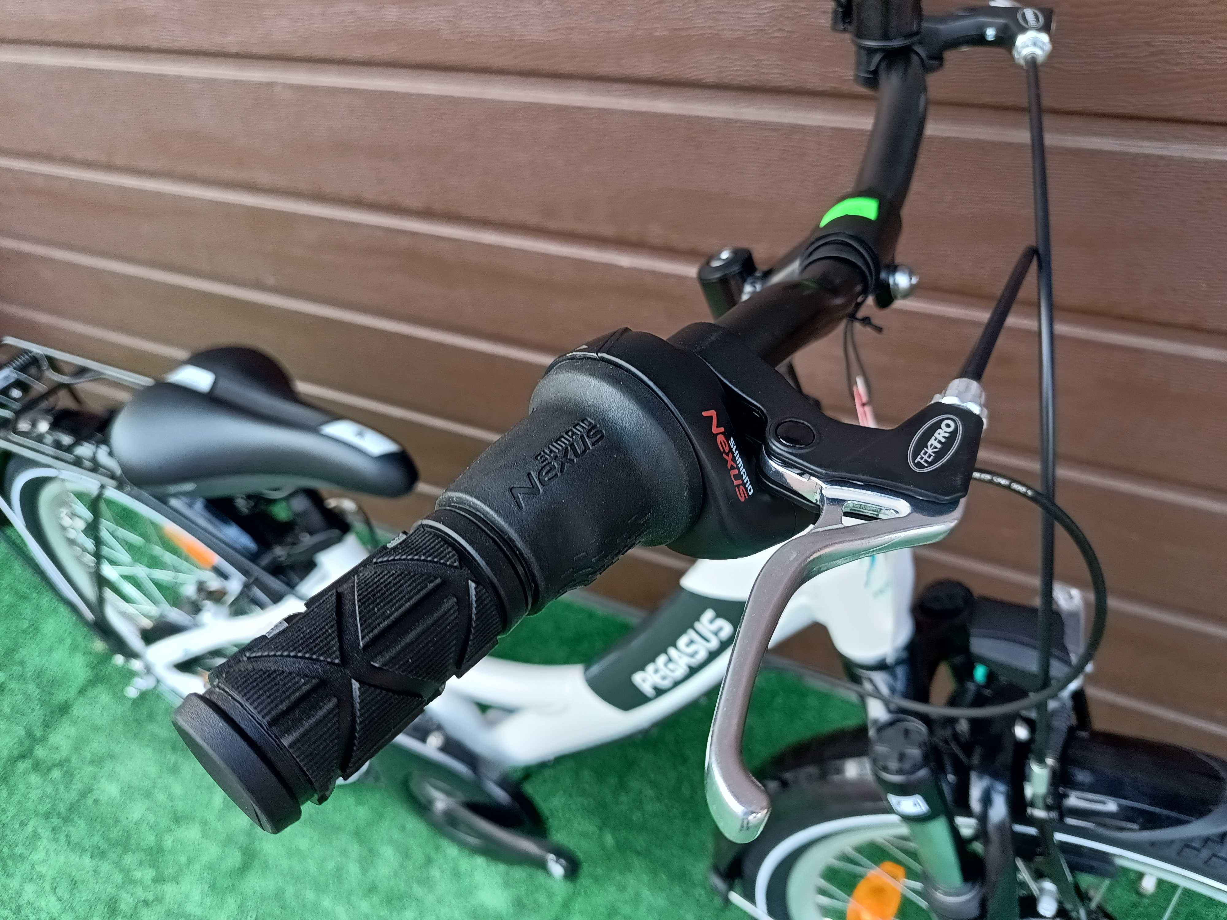 Rower 20" Pegasus Avanti 7 Nexus Alu Amor Dynamo LED Nowy