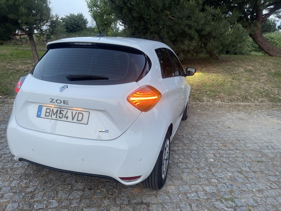 Renault Zoe 2021 52kwh-BATERIAS PRÓPRIAS