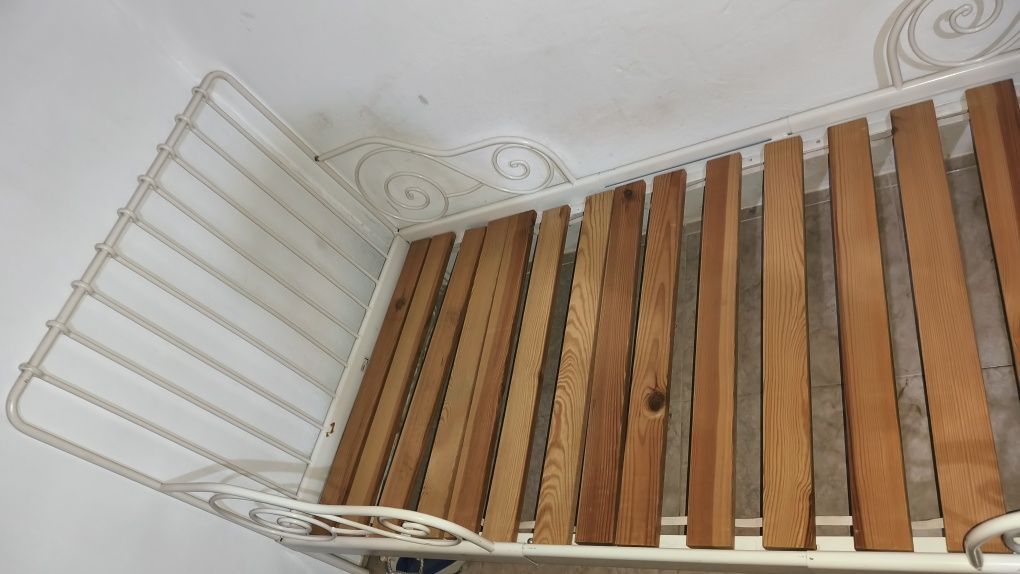 Cama IKEA extensível