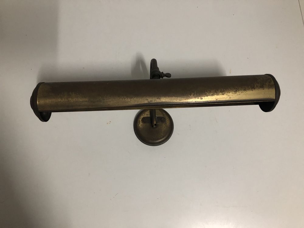 Candeeiro de parede em latão