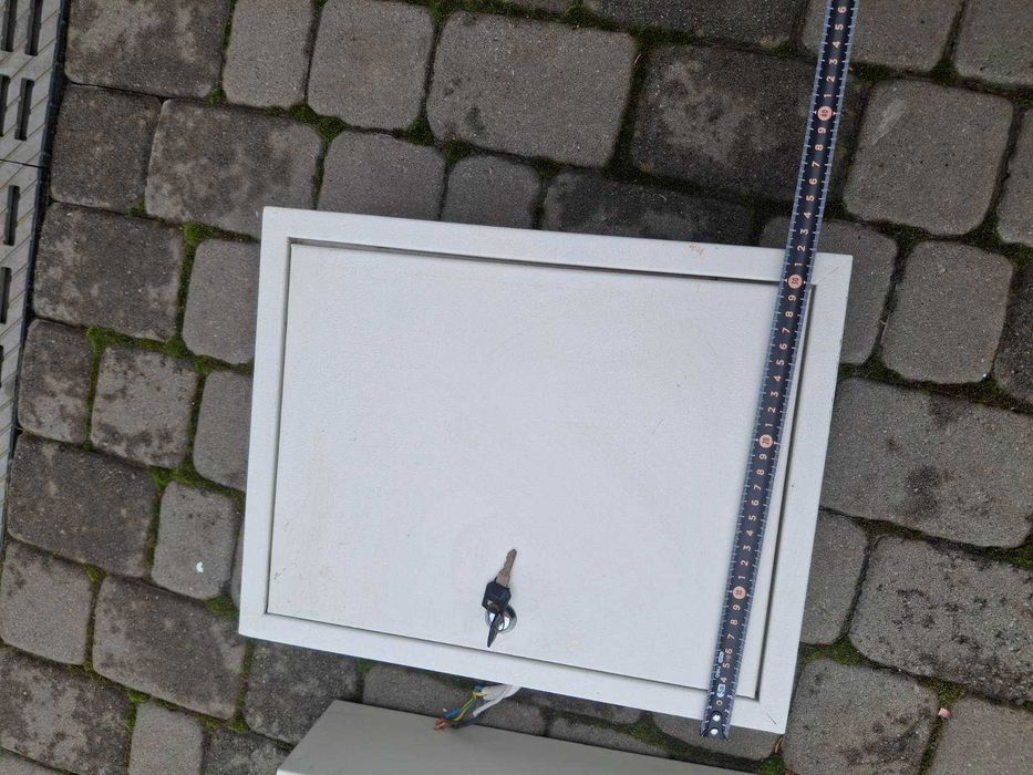 Щиток (шафа) електиричний б/у в наявності 2 шт.