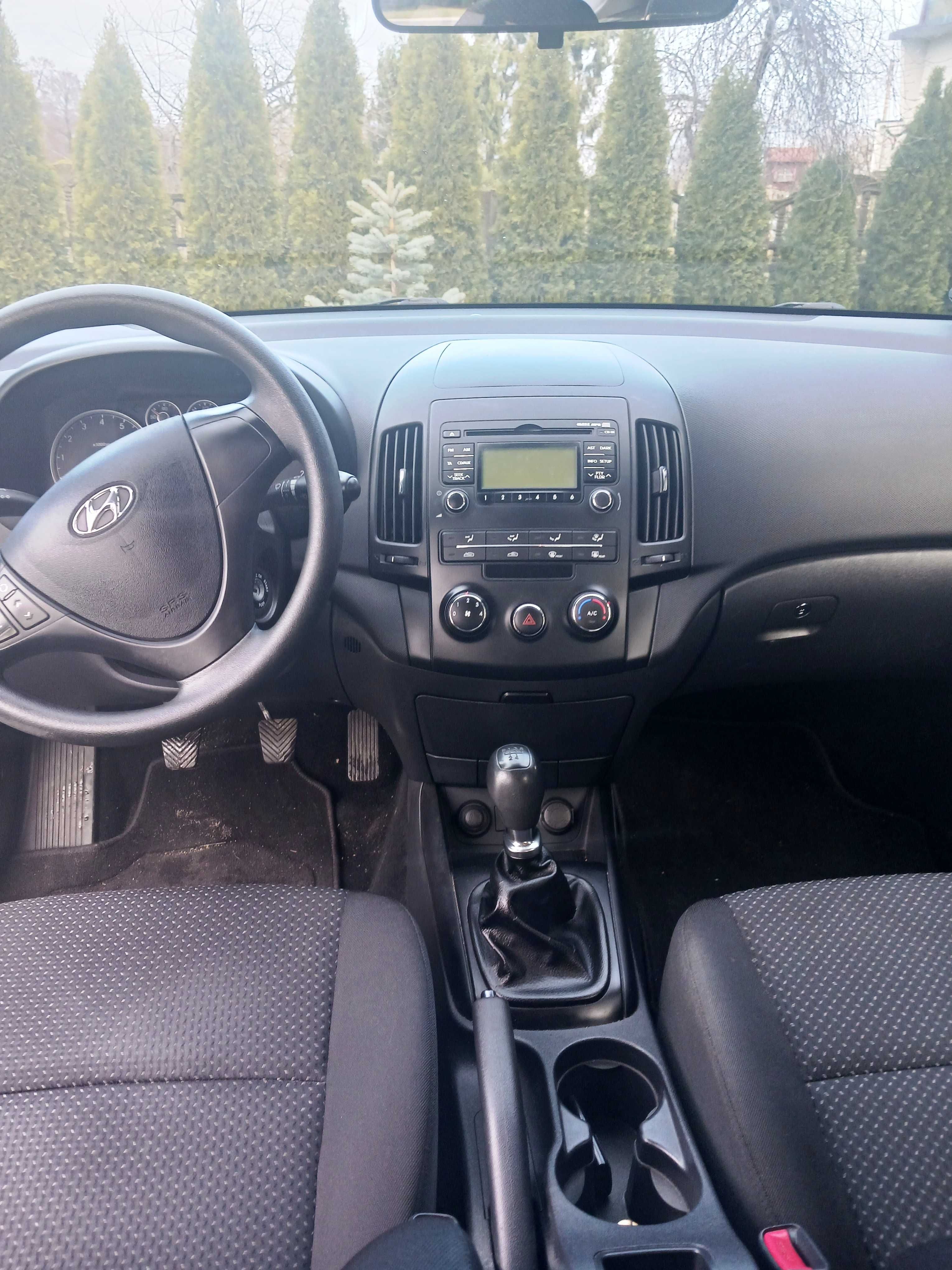 Hyundai I30 1.4 109 KM Zarejestrowany Ładny Roczna Gwarancja