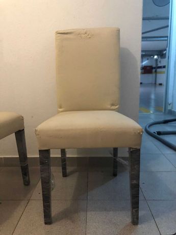 Cadeiras de Mesa / Sala (em madeira) - Conjunto de 8