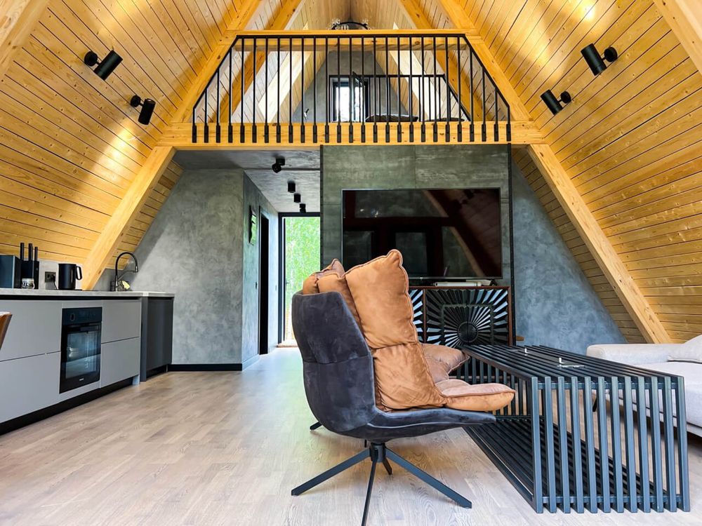 A-Frame в сосновом лесу, Курорт Песчанка.