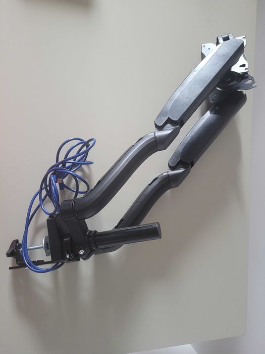 Uchwyt do dwóch monitorów ART L-18GD ART 10-32 cali - USB 3.0