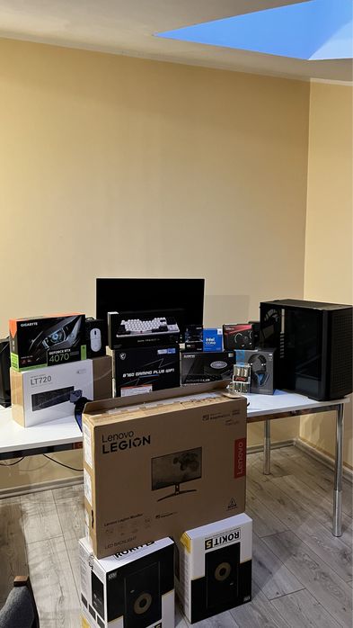 Komputer gamingowy do pracy i5-14600KF  RTX 4070 SUPER  32GB  SSD 2TB