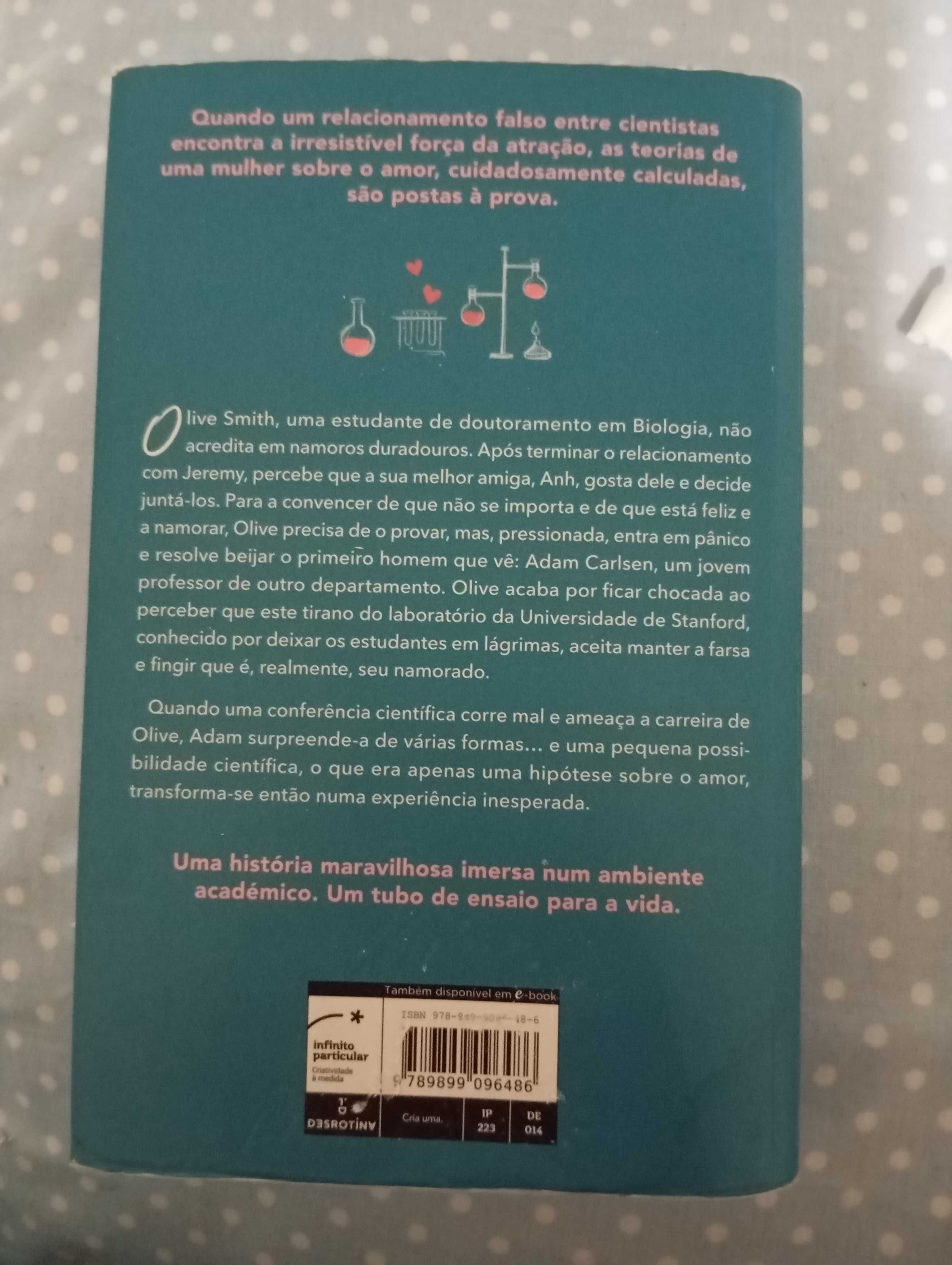 Livro "A hipótese do amor" da Ali Hazelwood