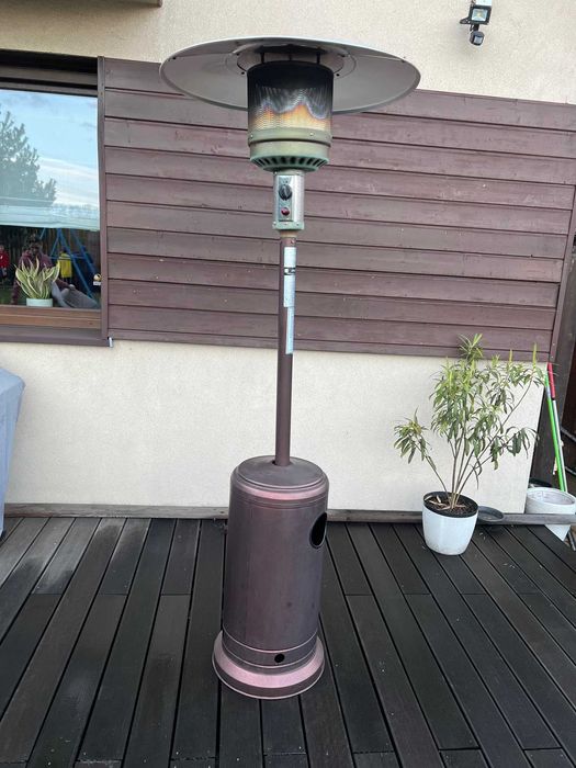 Ogrzewacz, promiennik gazowy, parasol grzewczy