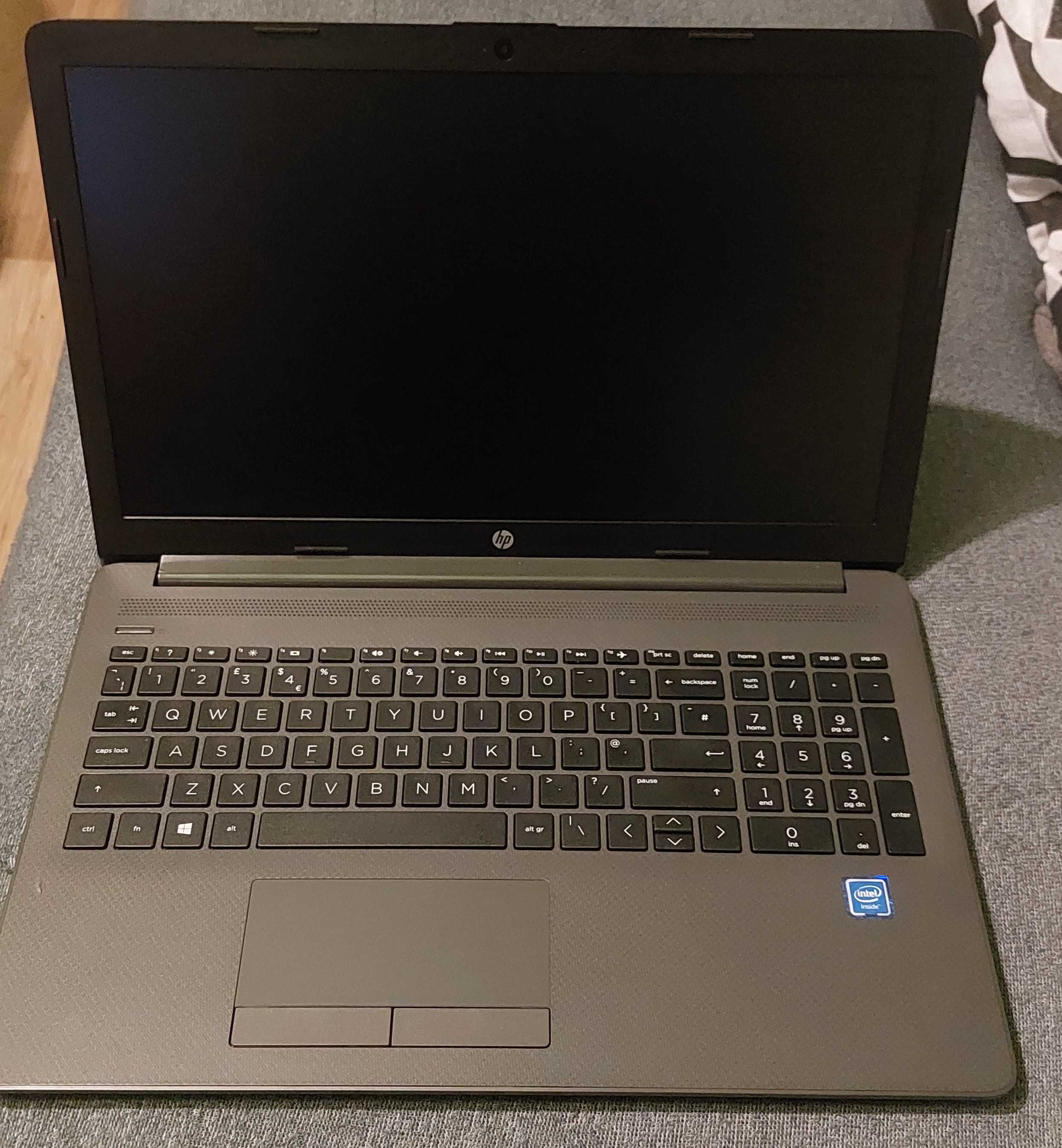 Laptop HP 250G7 super stan