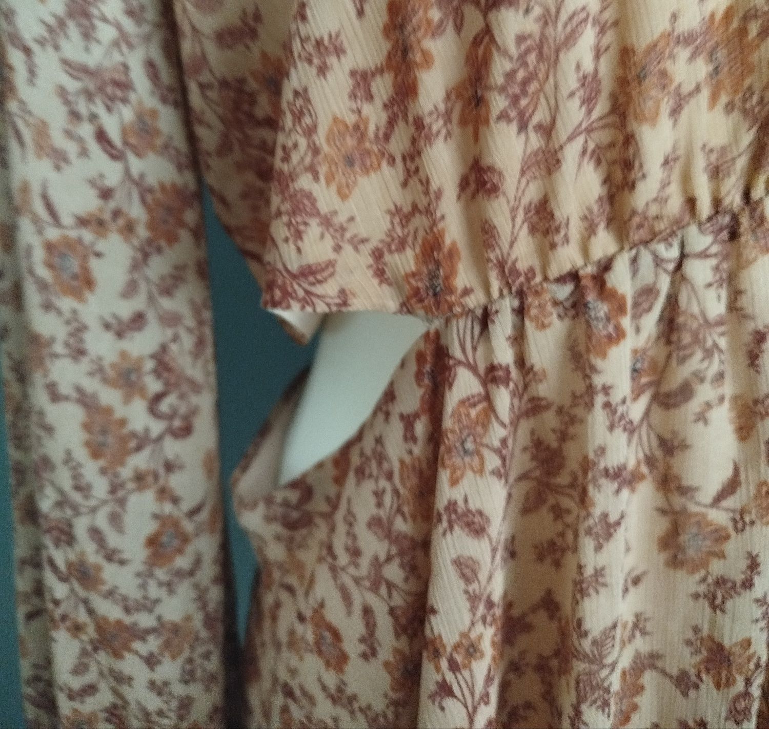 Śliczna sukienka zwiewna wzór kwiatowy L/XL