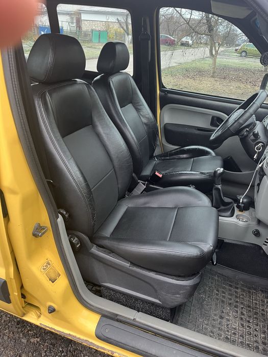 Рено кенго 1.5dci  2007 рік.