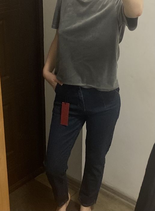 Нові сині джинси