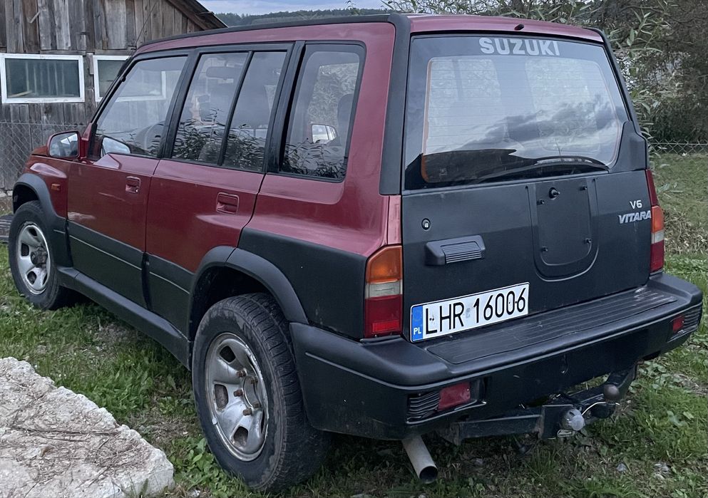 Suzuki Vitara 1 2.0 V6 1995r 5D 4X4 nowy rozrząd