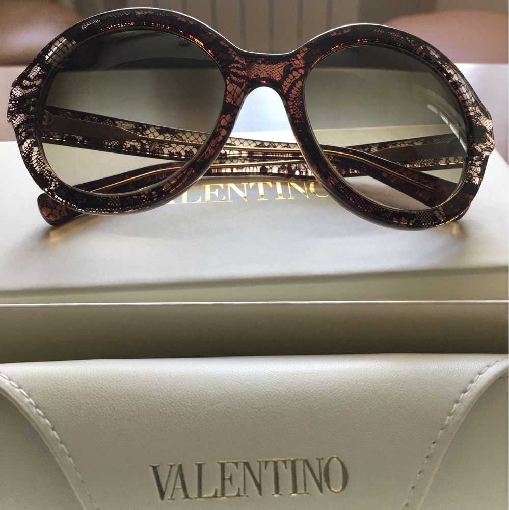 Valentino, V668S,оригінал,  сонцезахистні окуляри Валентино