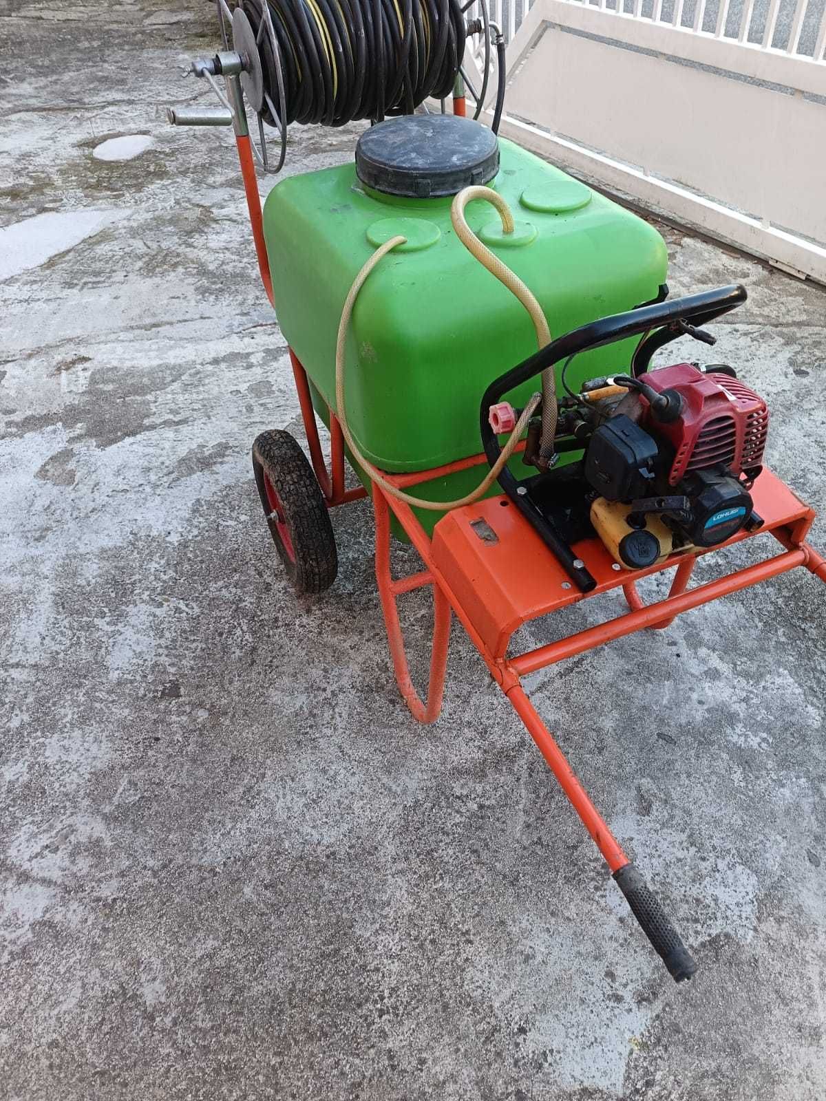 Pulverizador de carrinho