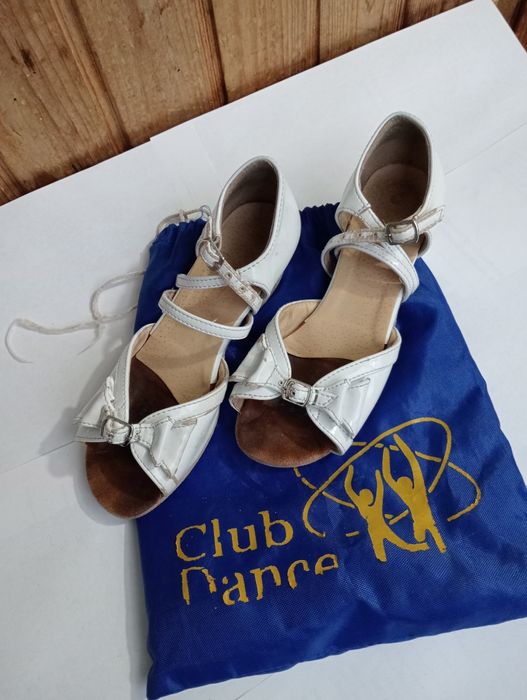 Туфлі бальні для танців