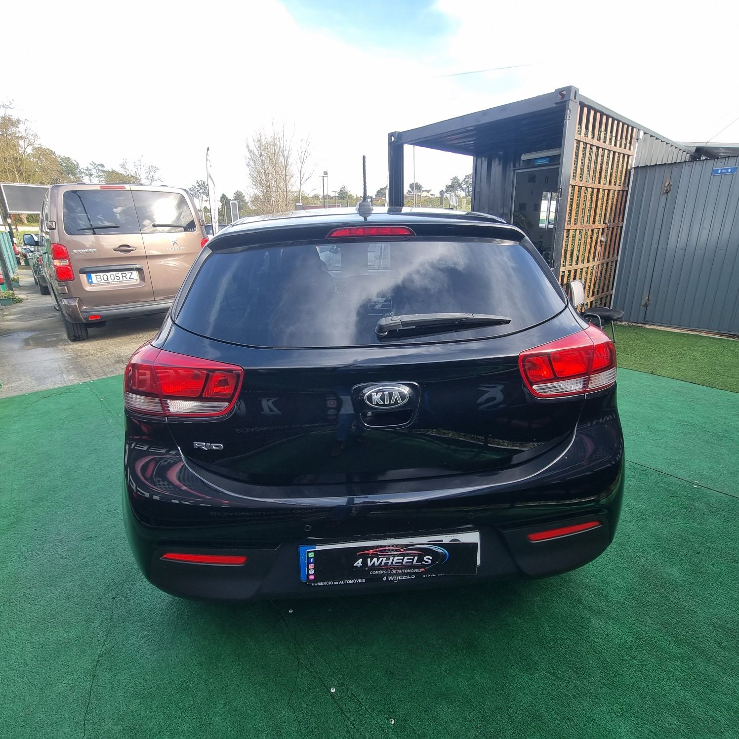 Kia rio 1.2 ano 2019