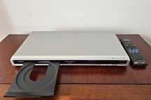 Odtwarzacz DVD Panasonic DVD-S511 (srebrny)