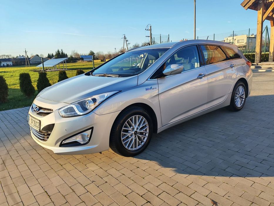 Hyundai i40 1.7crdi/kamera/led/nawigacja/serwis-ASO