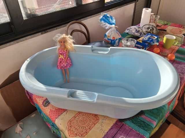 Banheira bebe azul
