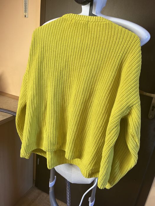 Sweter firmy reserved