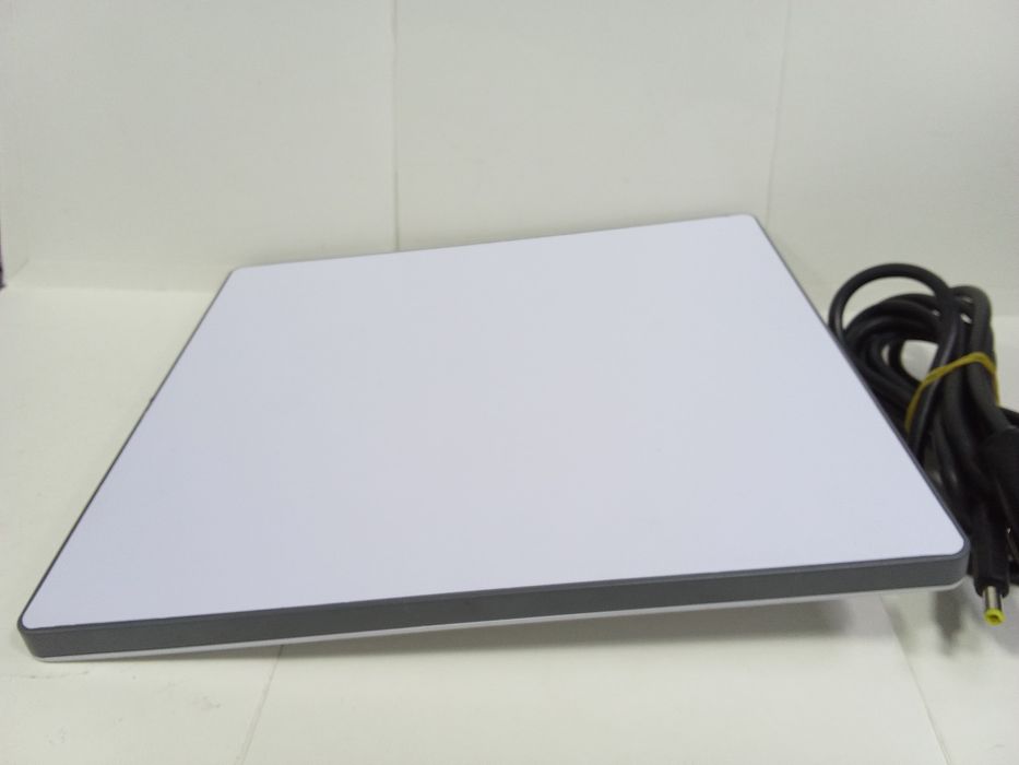 Супутниковий модем Starlink UTA-231