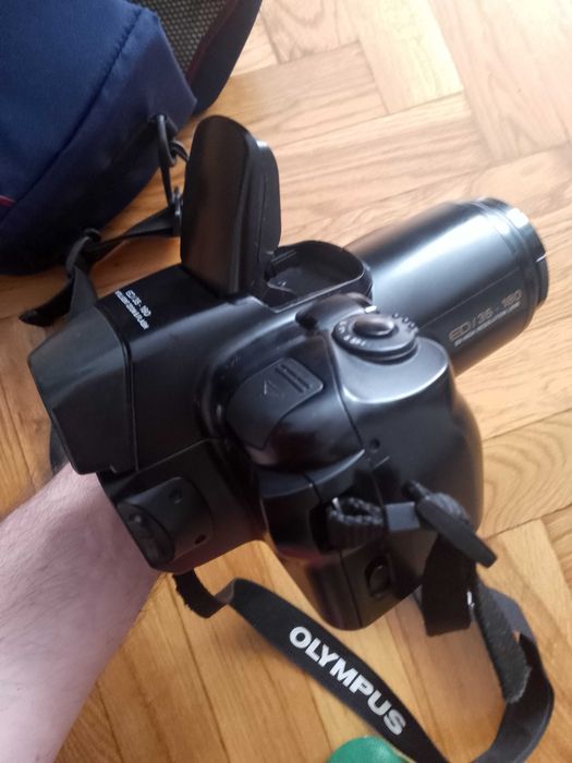 Tanio! Aparat fotograficzny Olympus c-3000 bez etui