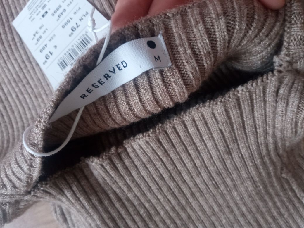 Sweter nowy Reserved rozmiar M uszkodzony