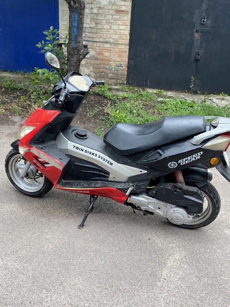 Скутер speed gear 150cc на документах