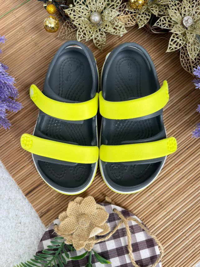 Босоножки сандали Crocs оригинал на мальчика!