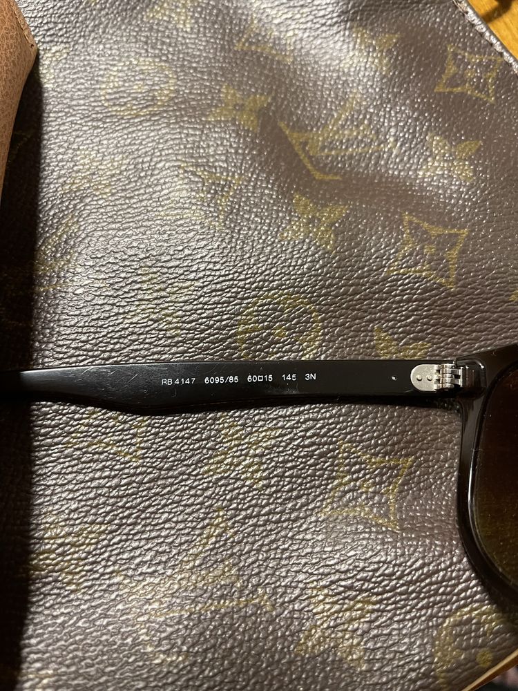 Ray Ban солнцезащитные очки,оригинал.
