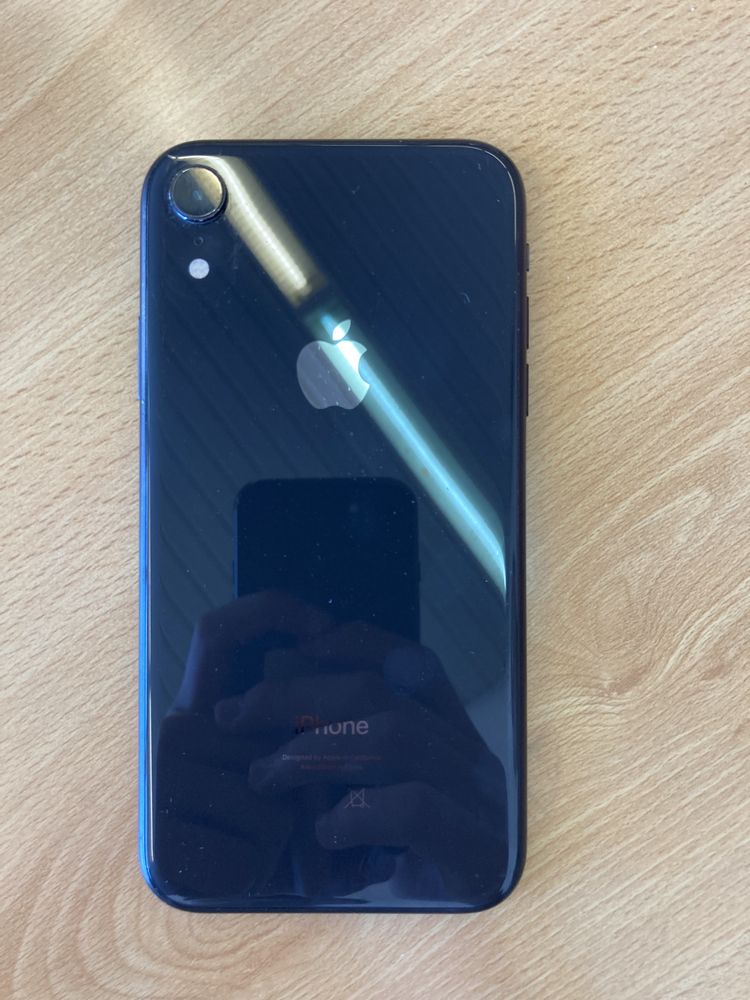 iPhone XR 64gb preto