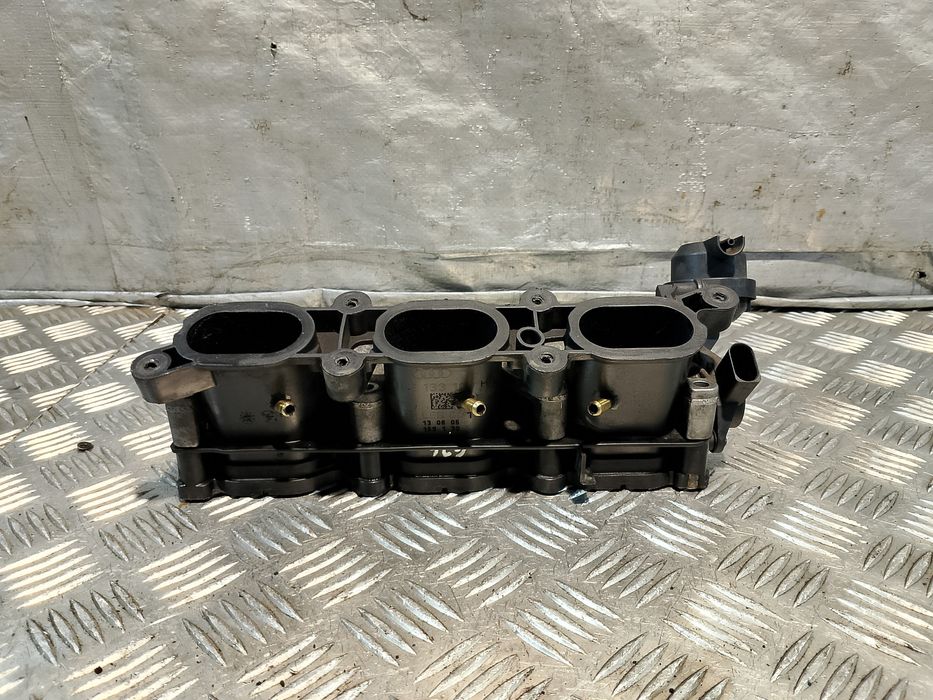 Kolektor Ssący + Listwa Wtryskowa Audi A6 C6 3.2 V6 06E133109H